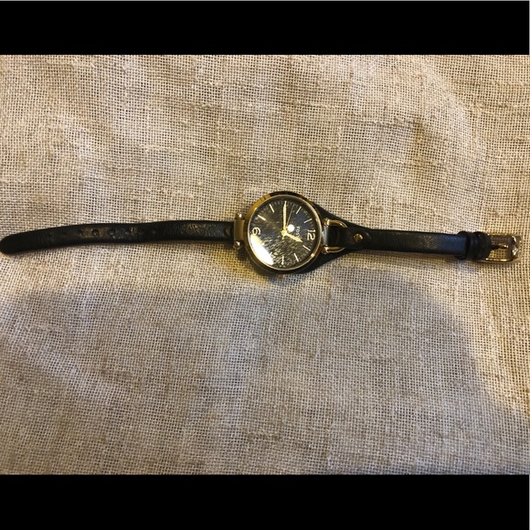 Fossil Watch - Picture 3 of 4